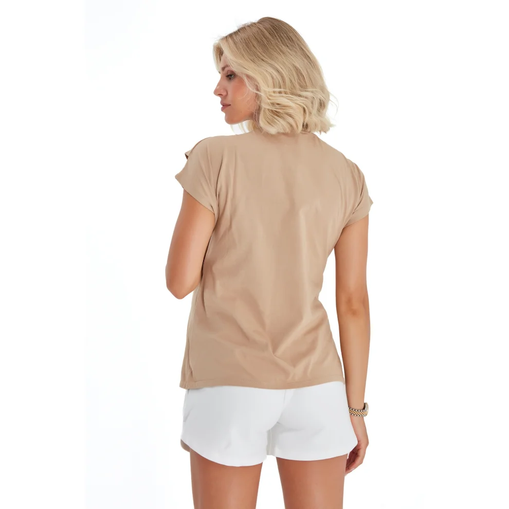 Accouchee - Handy Crossover Short Sleeve Maternity/nursing Top