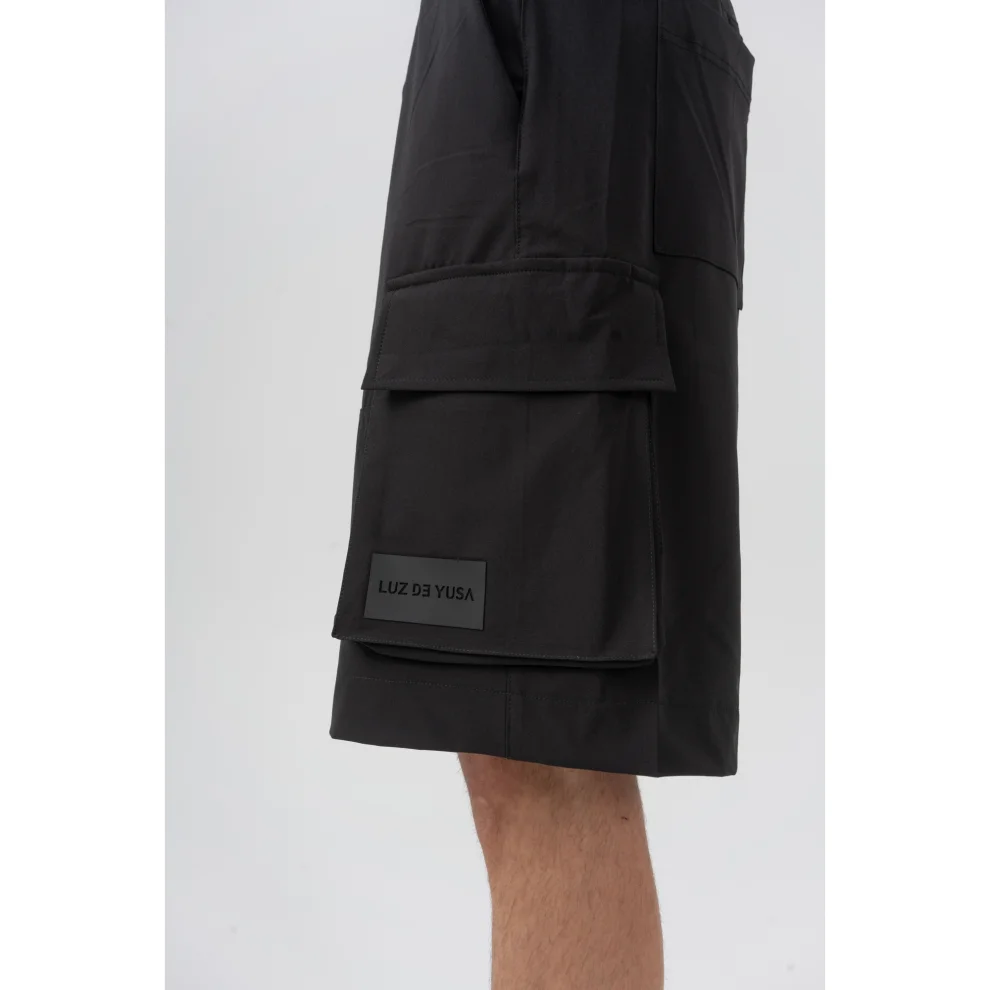 Luz de Yusa - Cargo Shorts