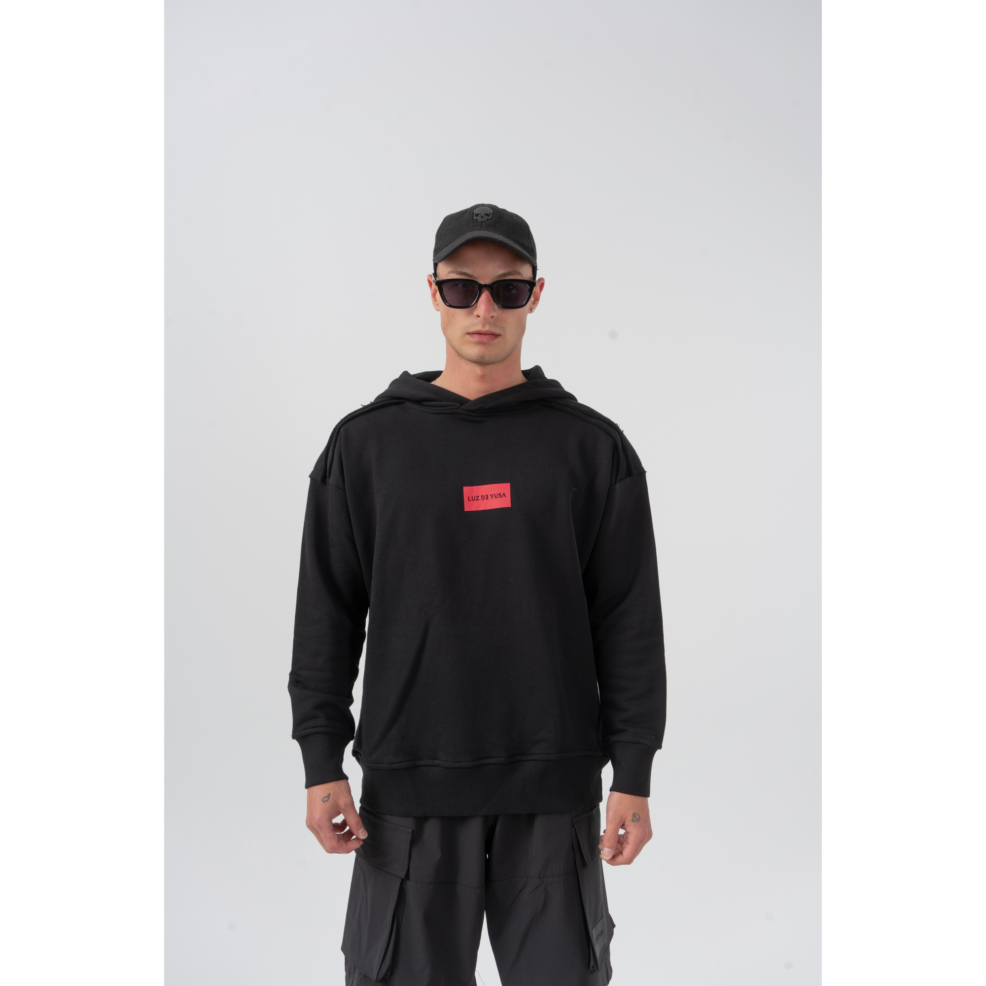 Omuz Detaylı Hoodie