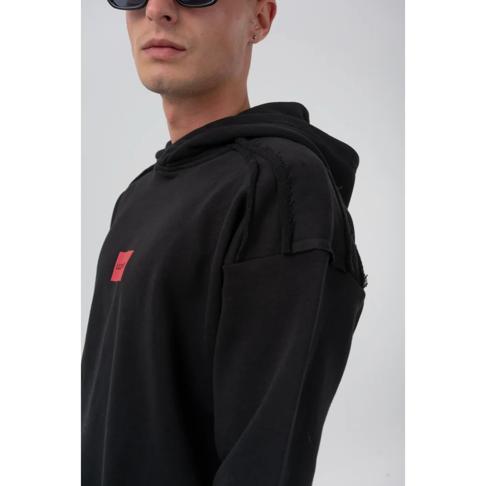 Luz de Yusa - Hoodie With Shoulder Detail