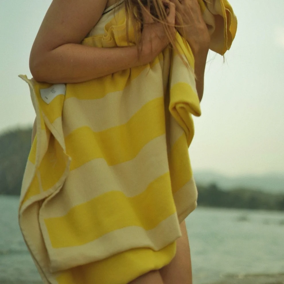 Slouv - Marie Organic Beach Towel