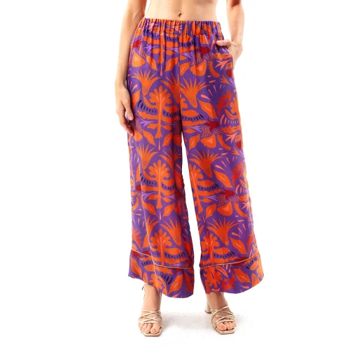 Movom	 - Mauve Wide Leg Pants