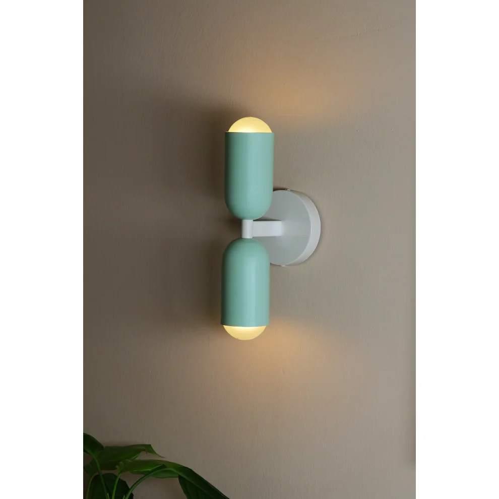 Heirloom - Link Wall Sconce