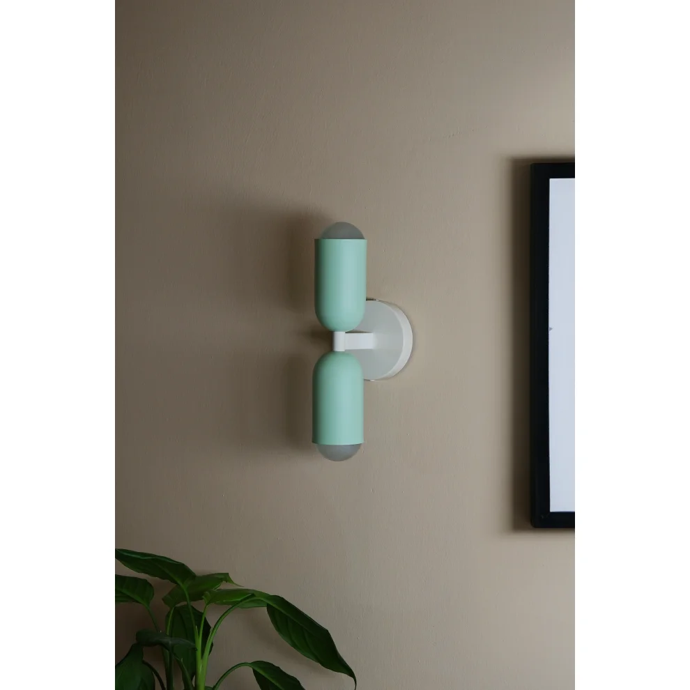 Heirloom - Link Wall Sconce