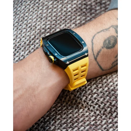 Lena Muar - Giallo Apple Watch Case