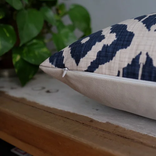 Miliva Home - Orientel Design Throw Pillow