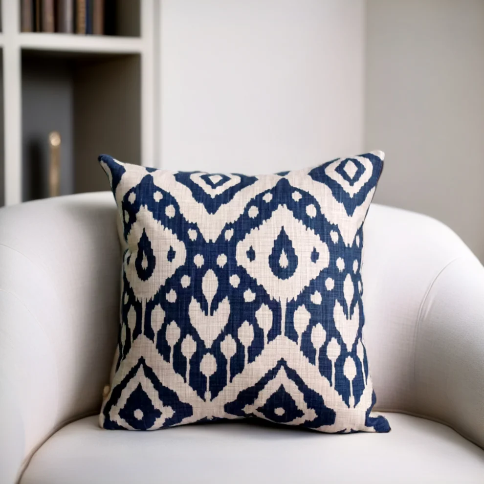 Miliva Home - Orientel Design Throw Pillow
