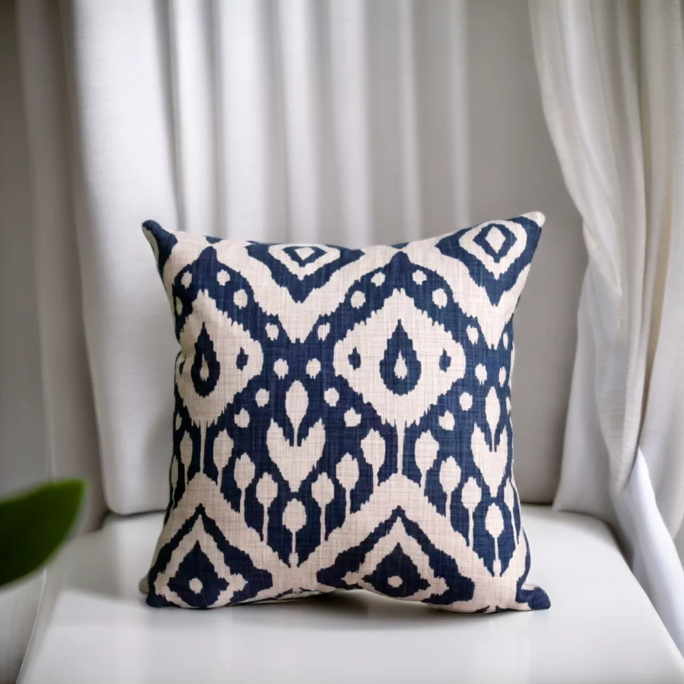 Miliva Home - Orientel Design Throw Pillow