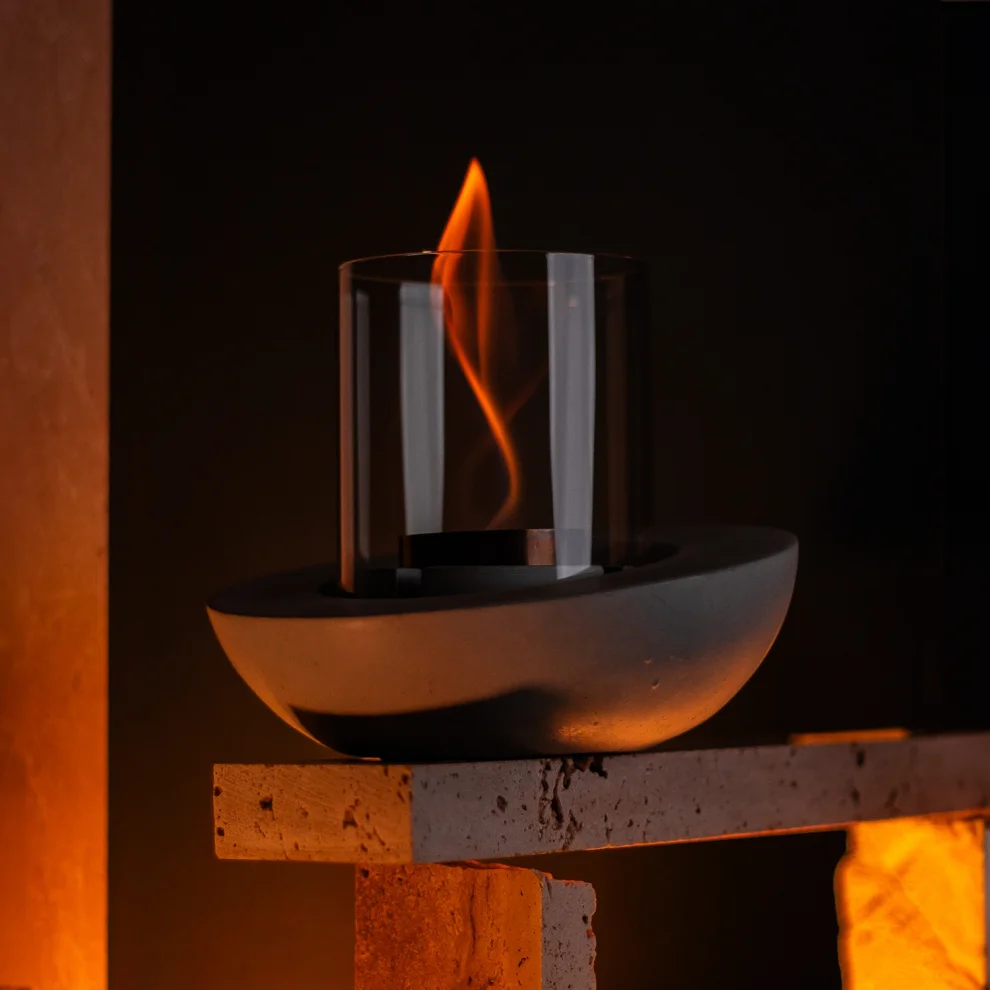 Tabart - Pure-fire V.4 Concrete Tabletop Fireplace + 1 Lt Bioethanol Fireplace Fuel