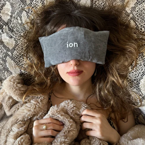 Ion Province - Ion Eye. Eye Pillow - Il