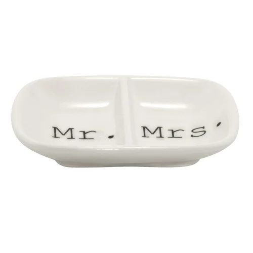 Warm Design - Mr. & Mrs. Themed Ring