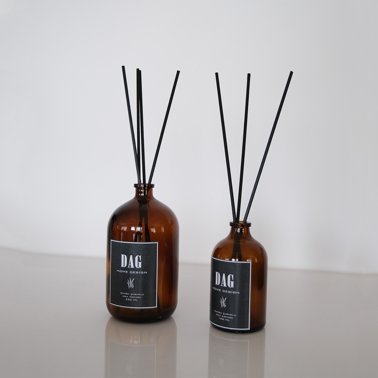 Glass Home Fragrance With Bamboo Stick - 250 Ml + 100 Ml - Paradise