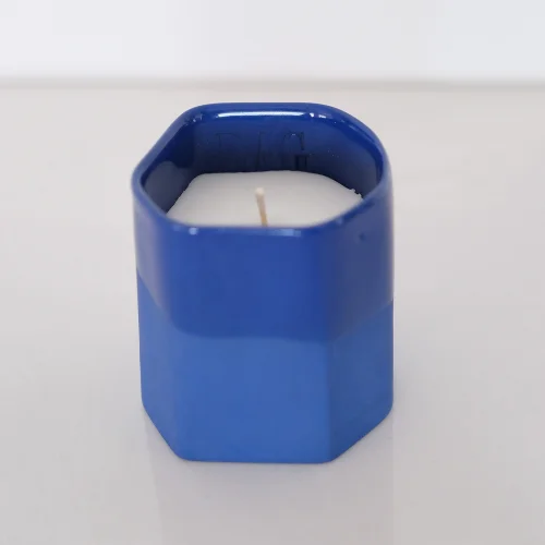 Dag Home Store - Porcelain Cup Candle / Soy Wax Handmade