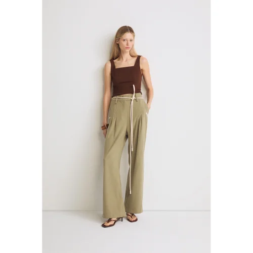 PILEA - Piping Detailed Palazzo Trousers