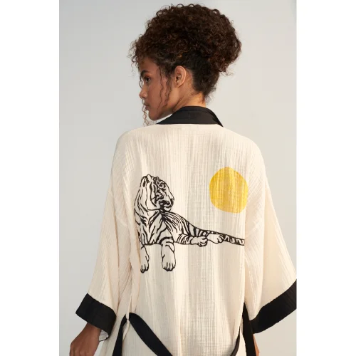 Marronist - Lotus Tiger Muslin Long Kimono