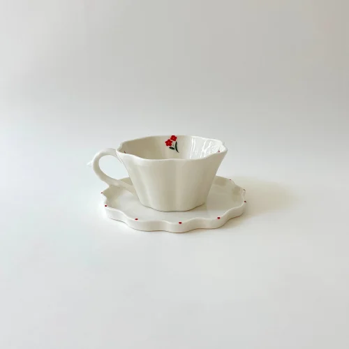 Mana Ceramic & Concept - Fine Flower Clover Floral Inside Handmade Porcelain Turkish Coffee Cup