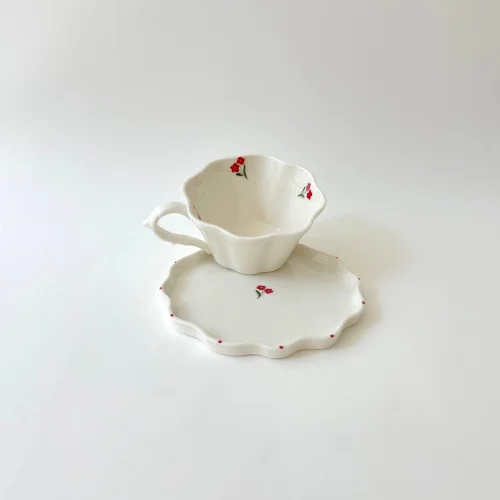 Mana Ceramic & Concept - Fine Flower Clover Floral Inside Handmade Porcelain Turkish Coffee Cup