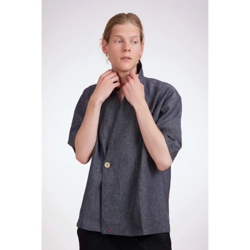 beo. - Back Bay Linen Shirt