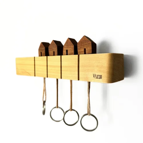 Vune Concept - Merla Handmade Wooden Keychain