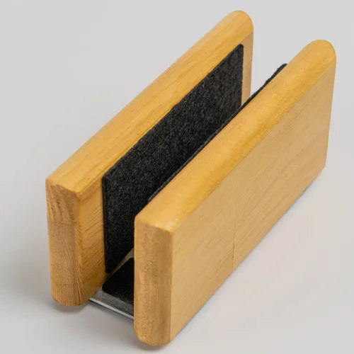 WoodsUpp - Vertical Laptop Holder