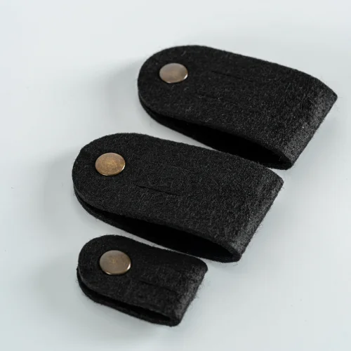 WoodsUpp - Felt Cable Organizer - Set Of 3