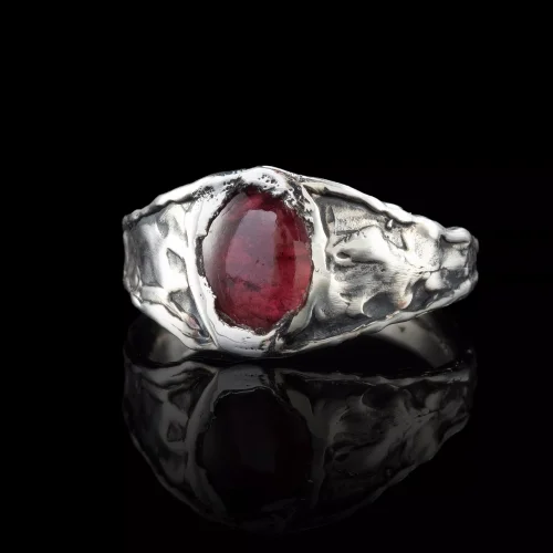 Atok Jewelry - The Crimson Knight Ring