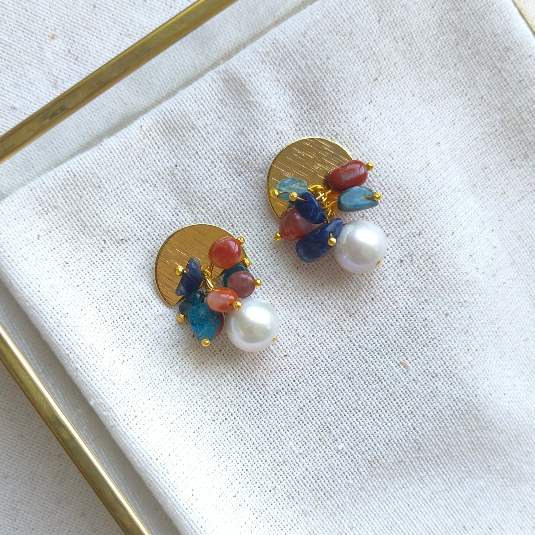 Mangata Pearl Earring