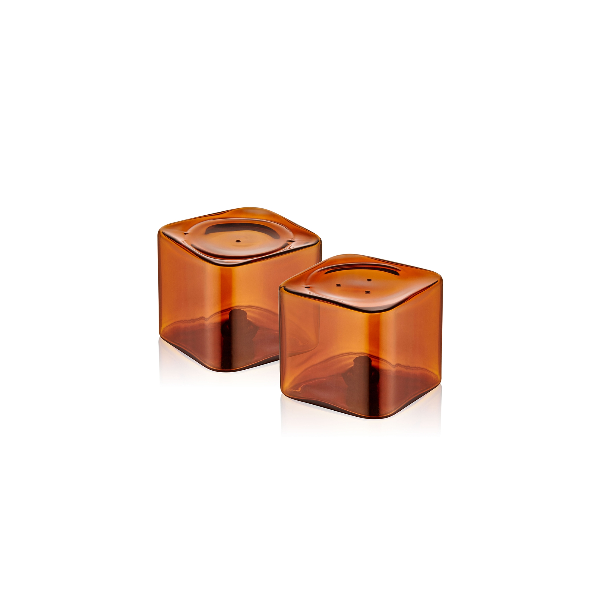 Square Salt And Pepper Shakers Set Of 2 Amber 6x5 Cm