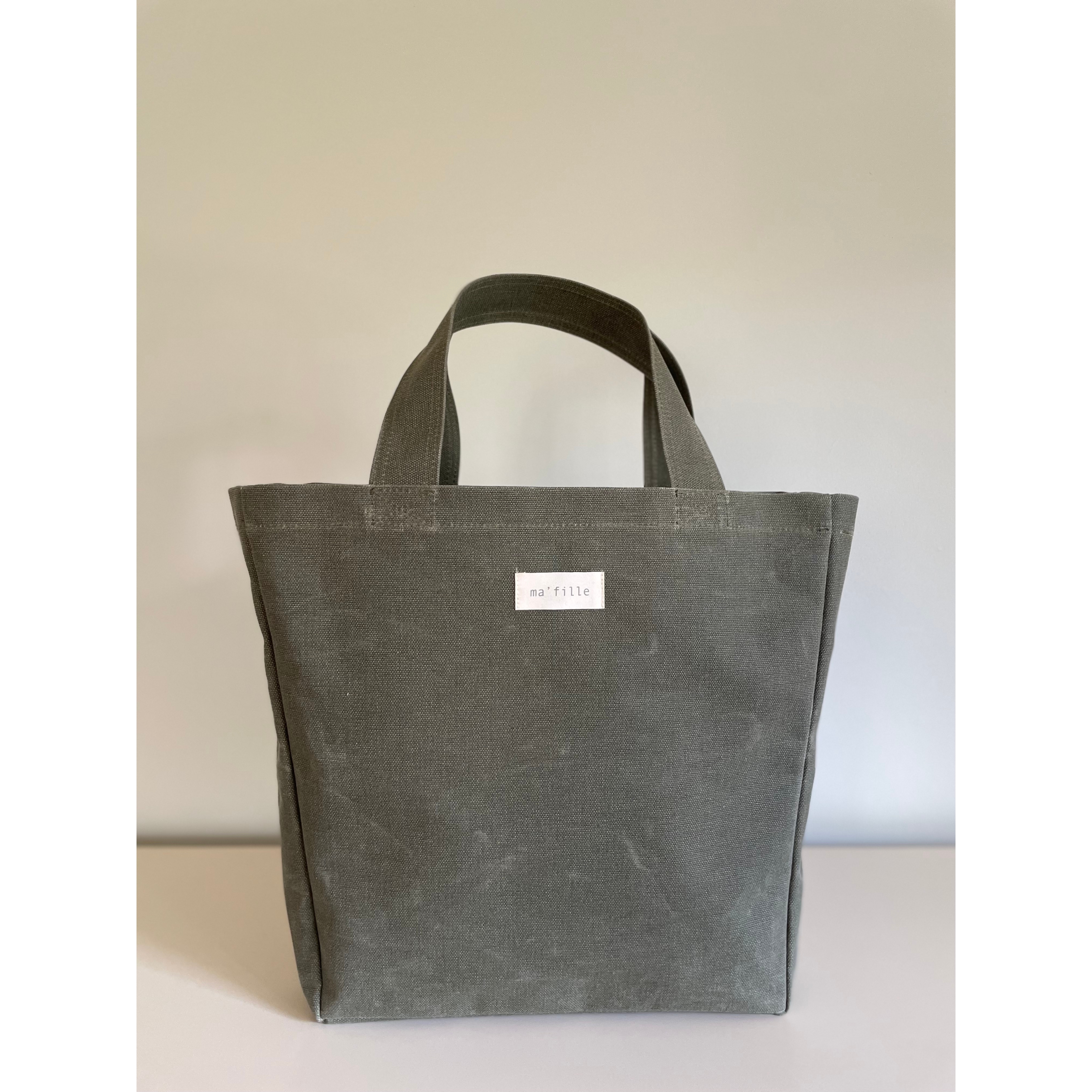 ma'fille Chene maman Tote Bag hipicon