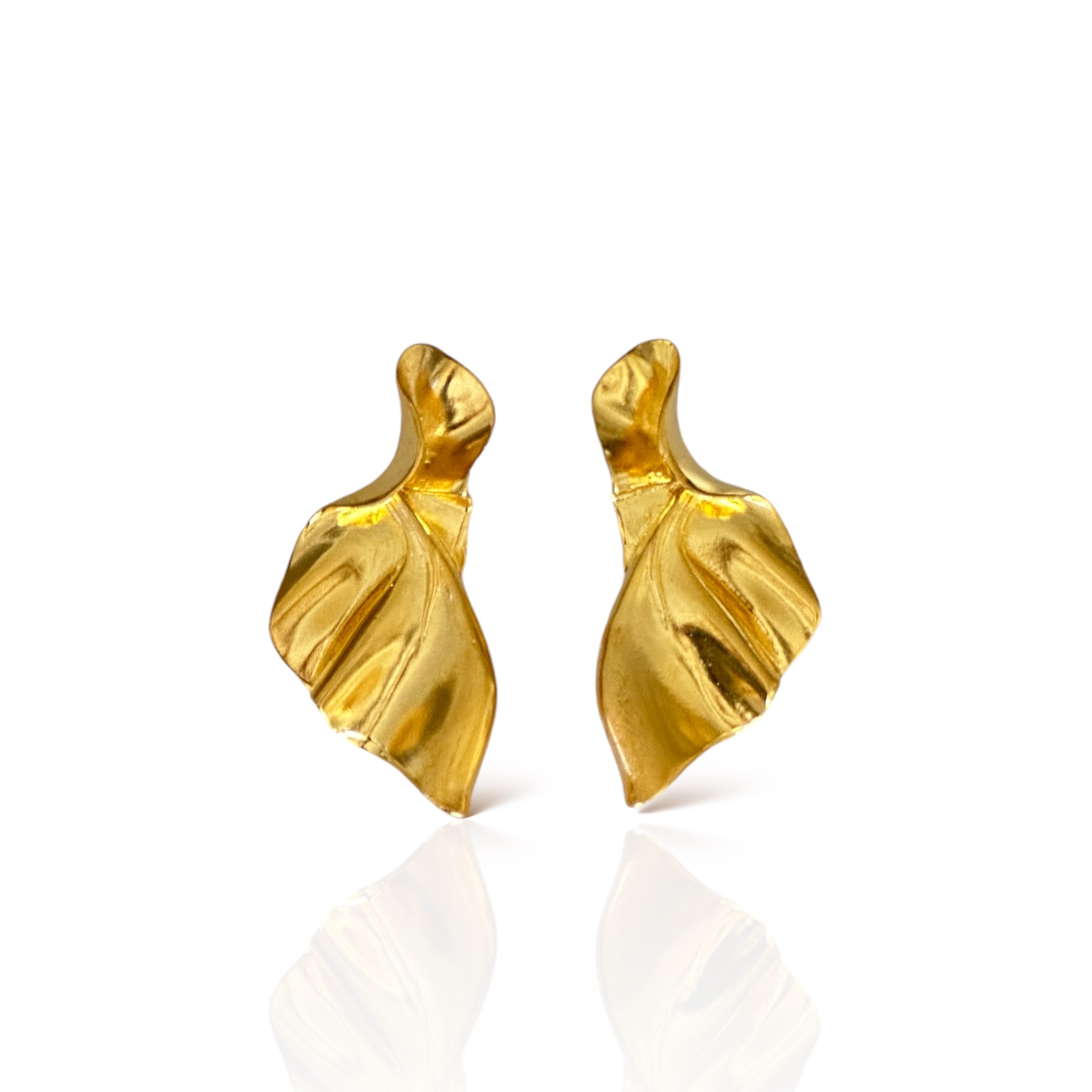 Mila Gold Design Earrings