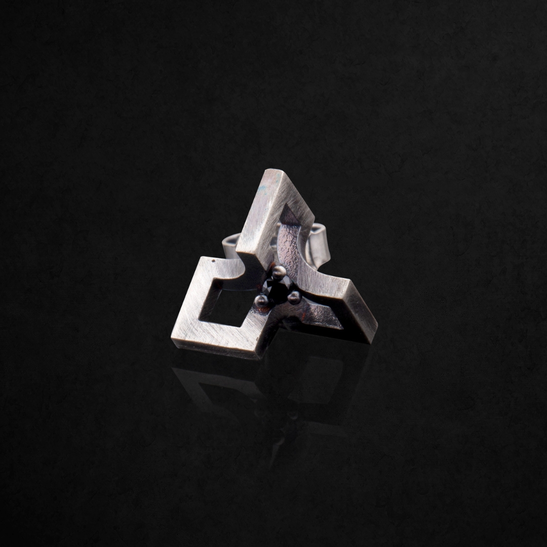 Barcelona 925k Sterling Silver And Black Diamond Earring