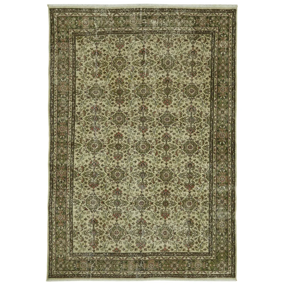 vintage rug, 216