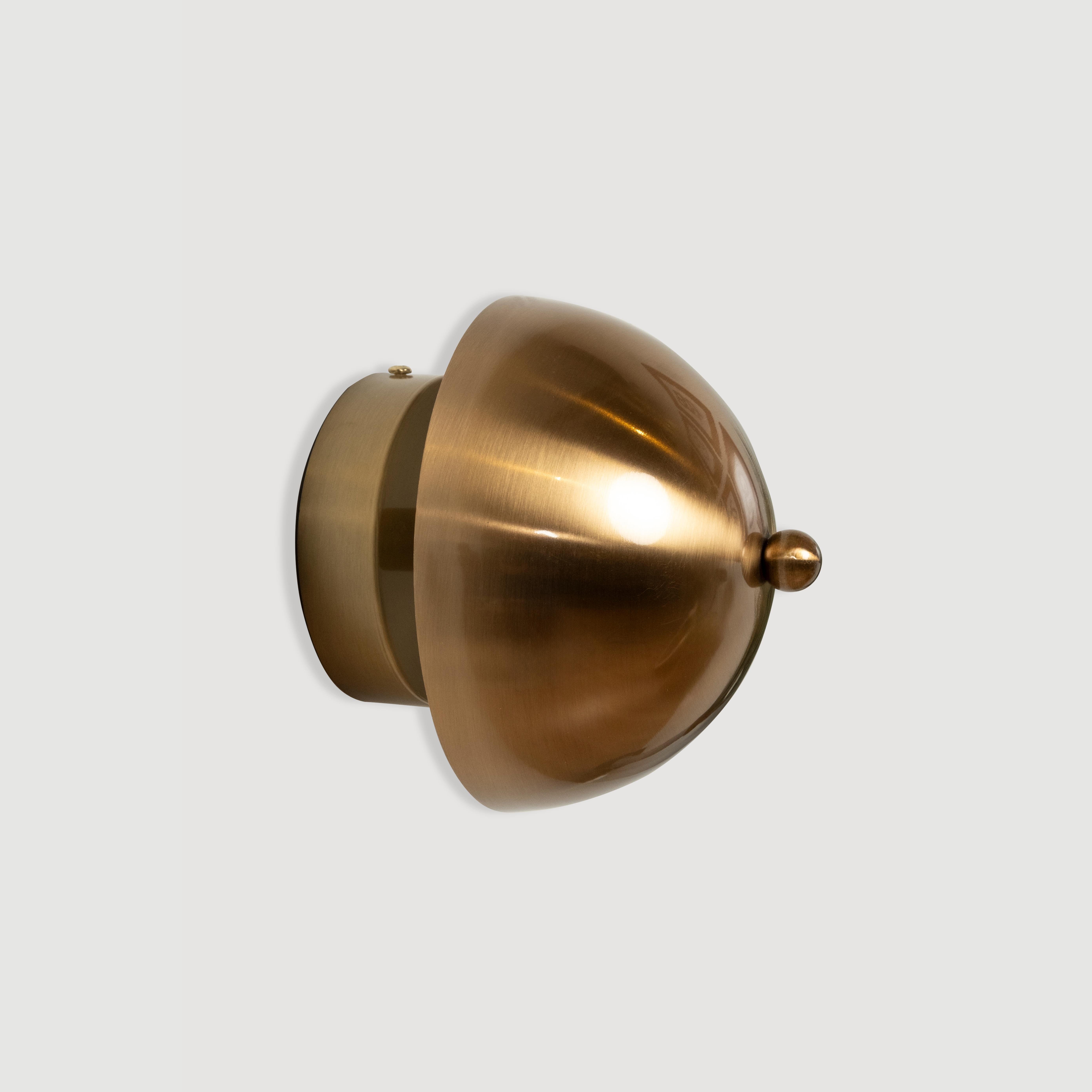 Dorata Sconce