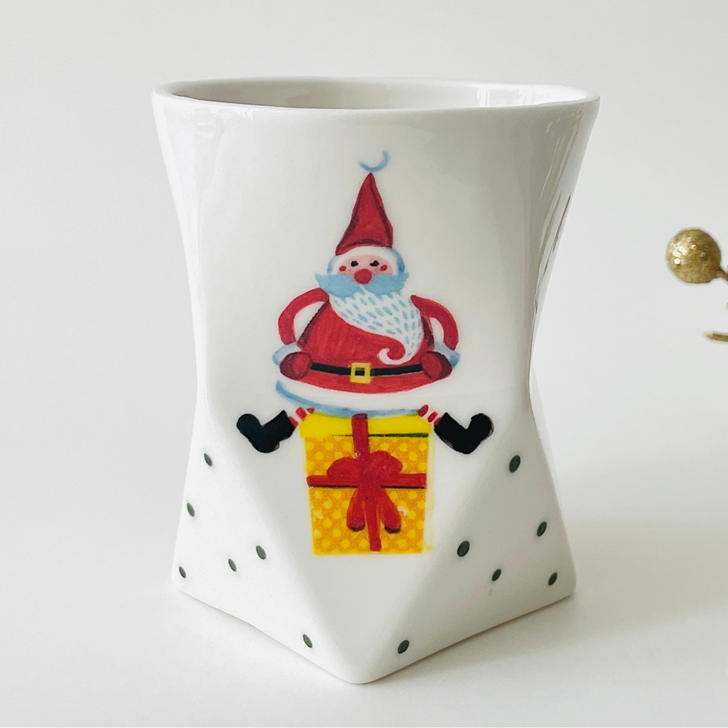 Handleles Prism Mug- Christmas- Santa Claus