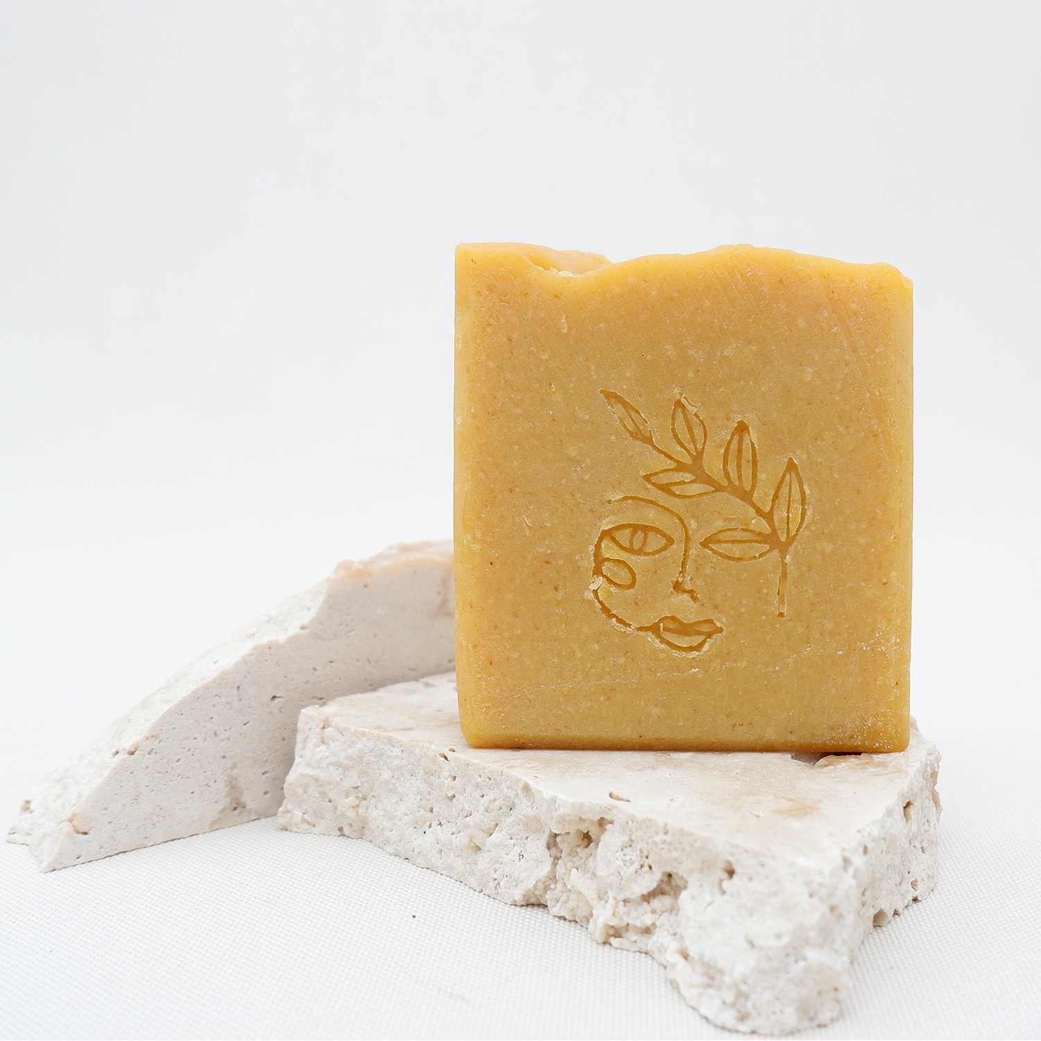 No.2 Dazzling Citrus & Goat Milk Natural Soap 100 Gr