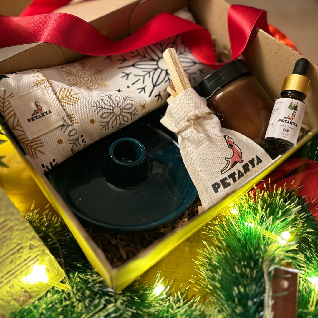 Petarya New Year Gift Box - Pine