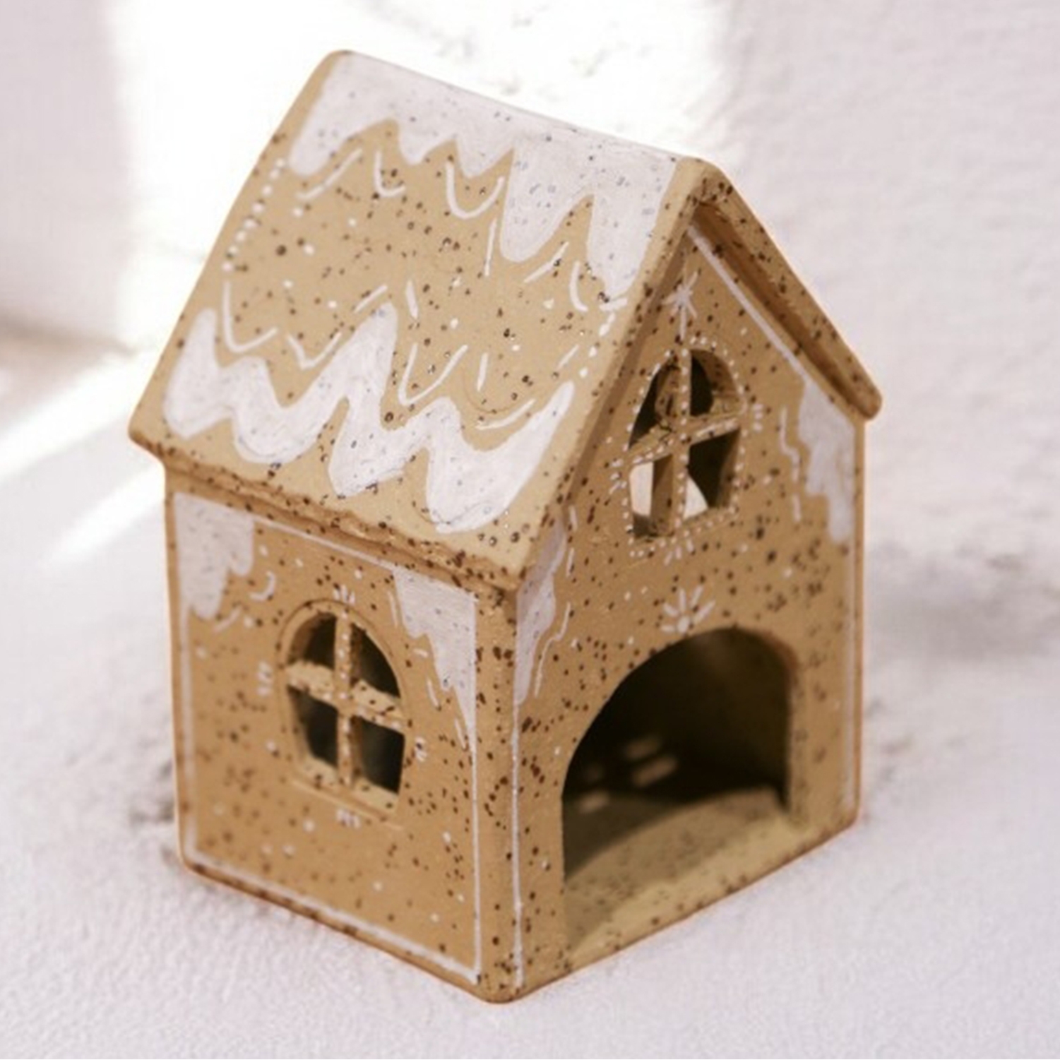 Gingerbread House-candle Holder 01