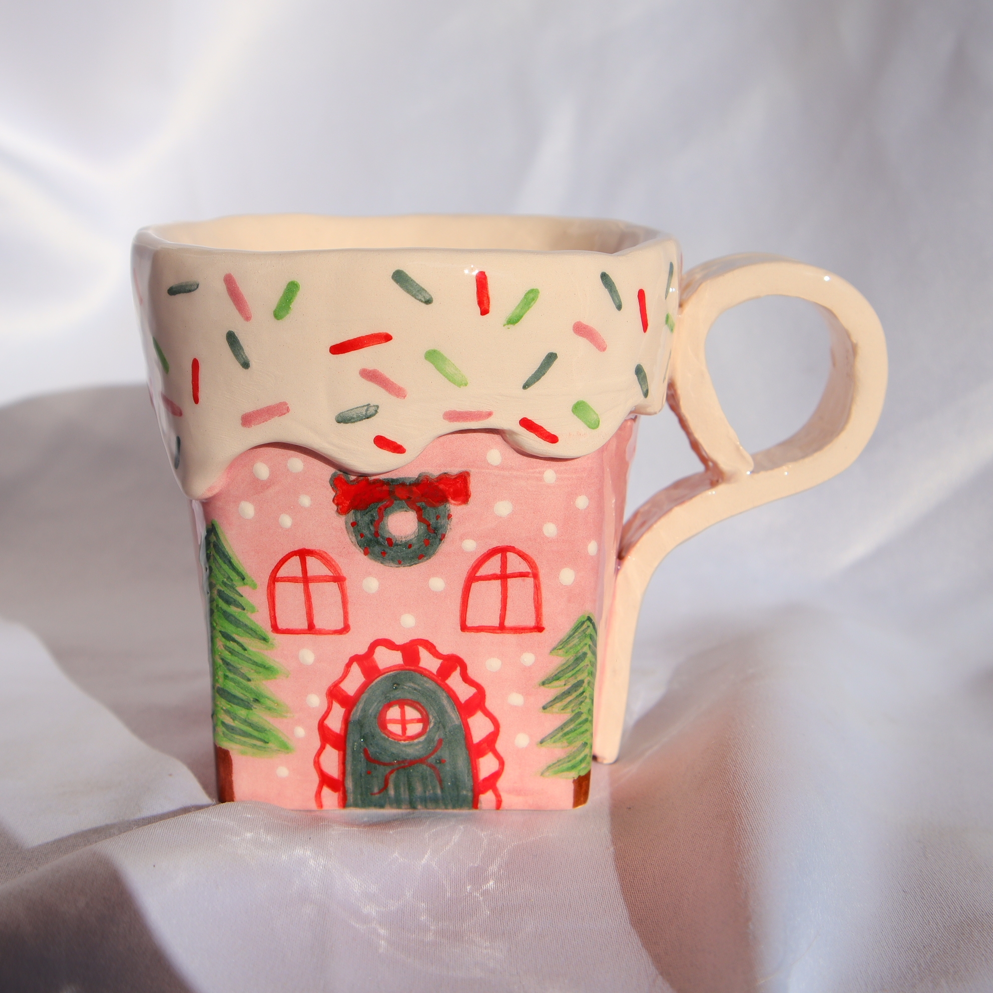 New Year Series Handmade Ceramic "christmas Sugar House" Hand-drawn Plate Handle Ceramic Mug 150ml