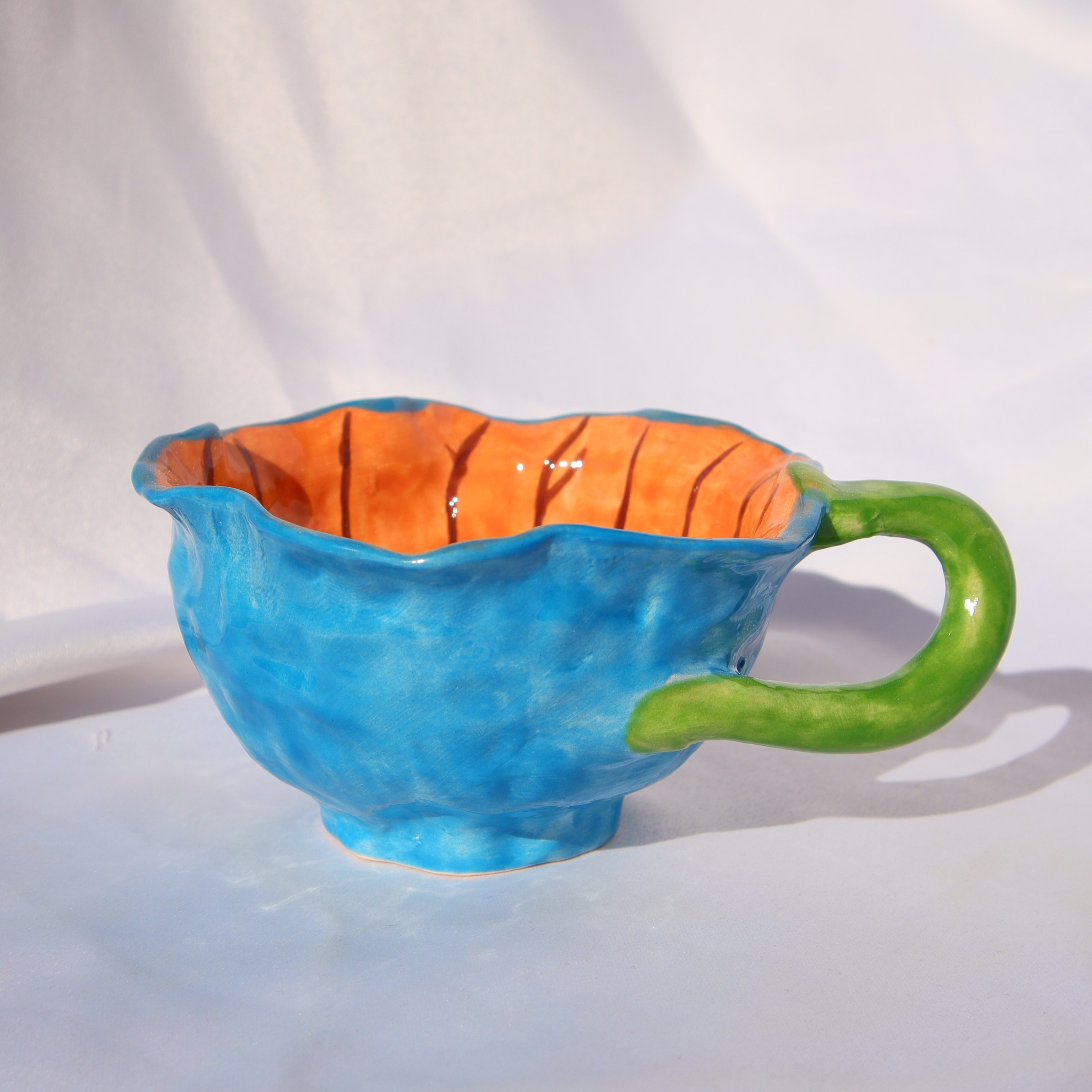 Lily Series Surprise Flower Ceramic Mug 150 Ml