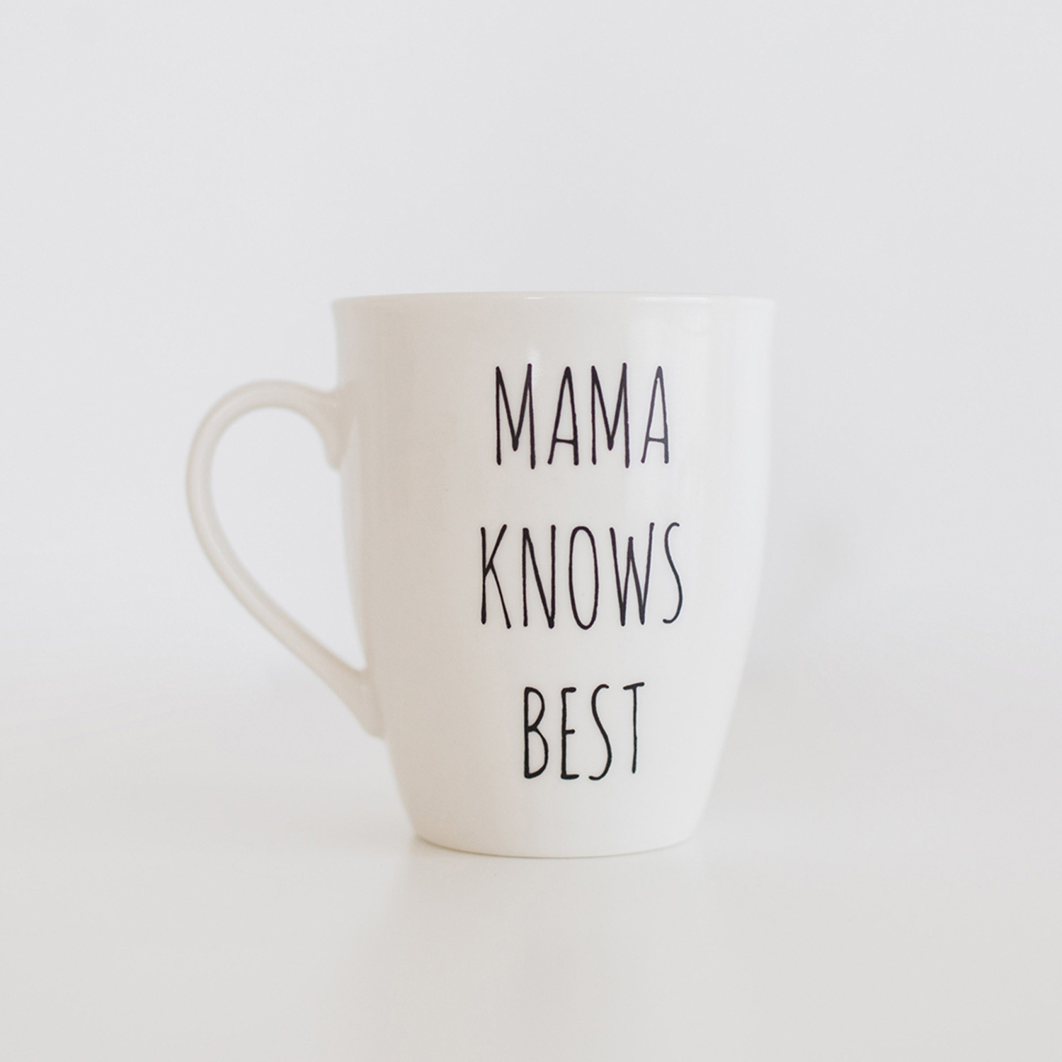 Mama Knows Best Porselen Anne Kupası - 330 Cc