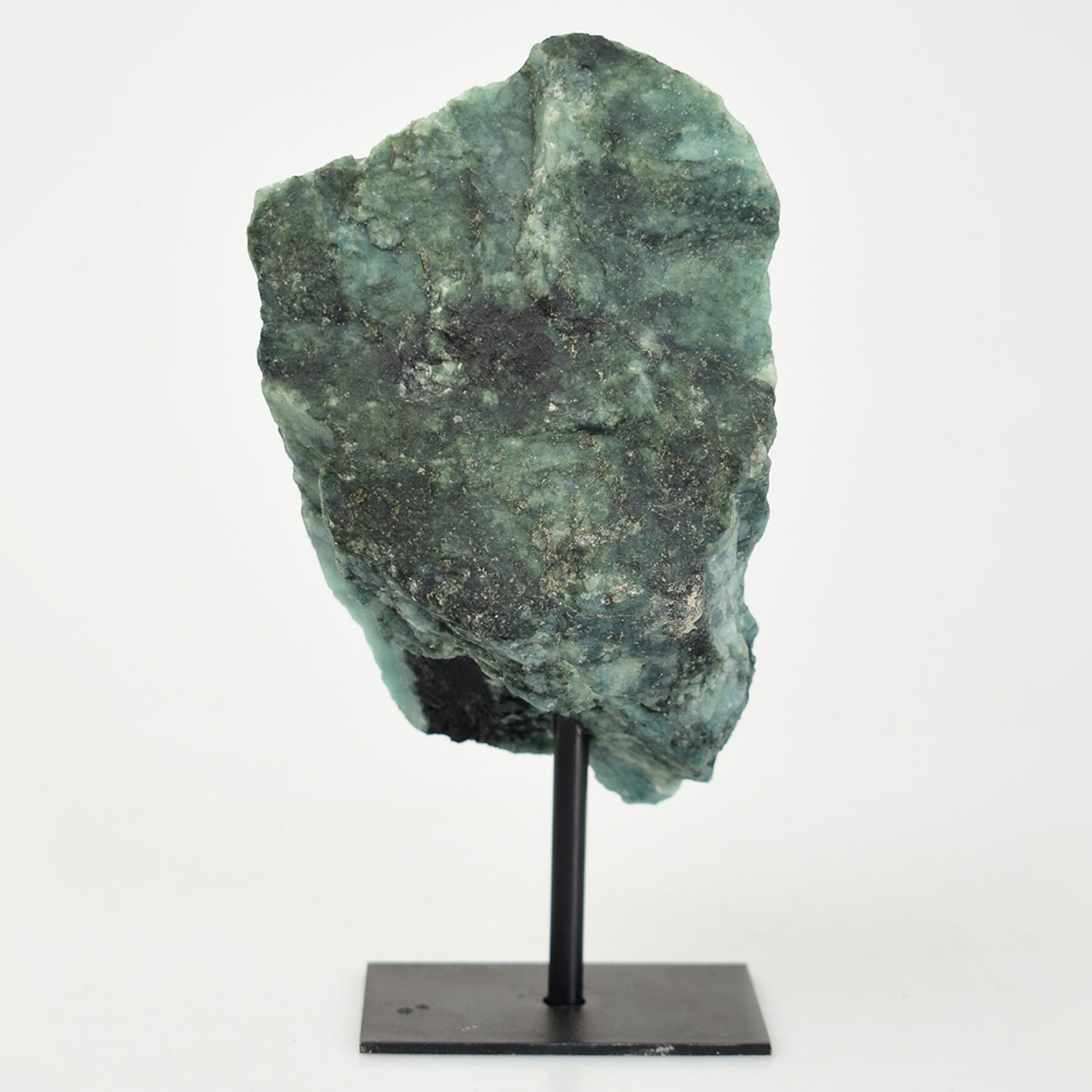 Emerald Natural Stone Standed Raw Piece