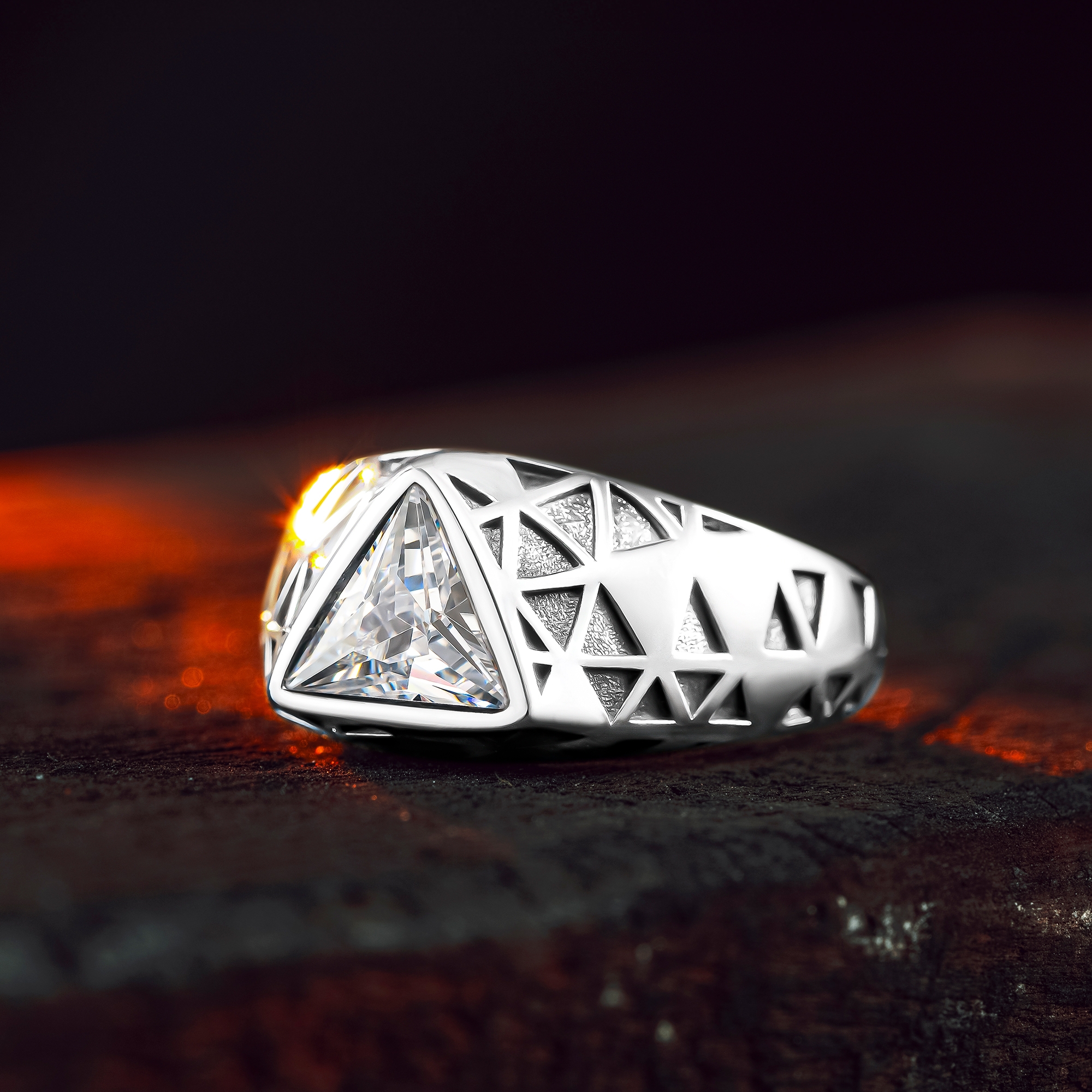 925 Sterling Silver Ring With Triangle White Diamond Stone For Men