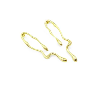 Loop Earrings // 410