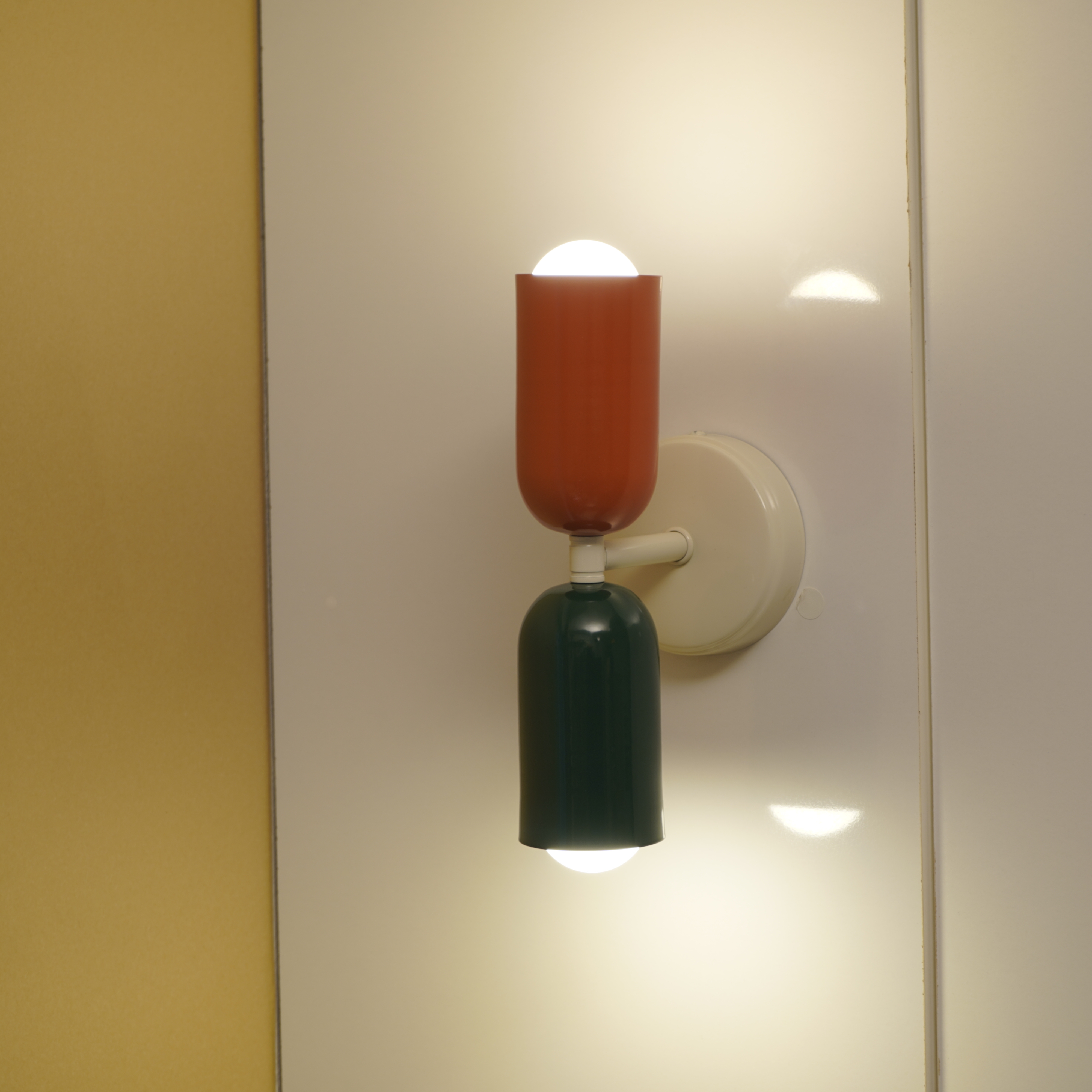 Capsule Dekoratif Duvar Aydınlatması