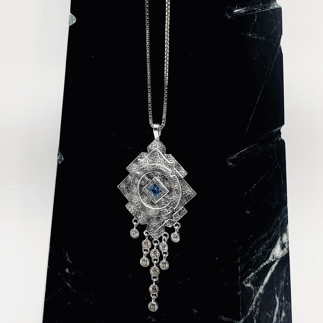 Thalys Necklace