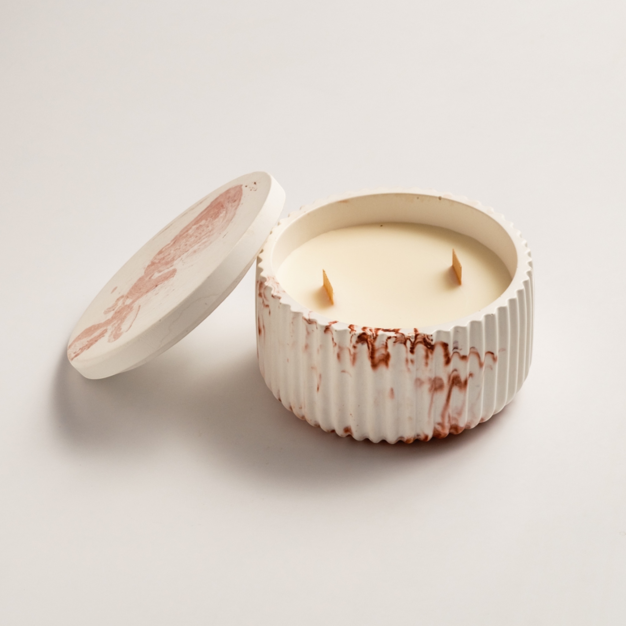 Ripple Concrete Capped Vanilla Soy Candle