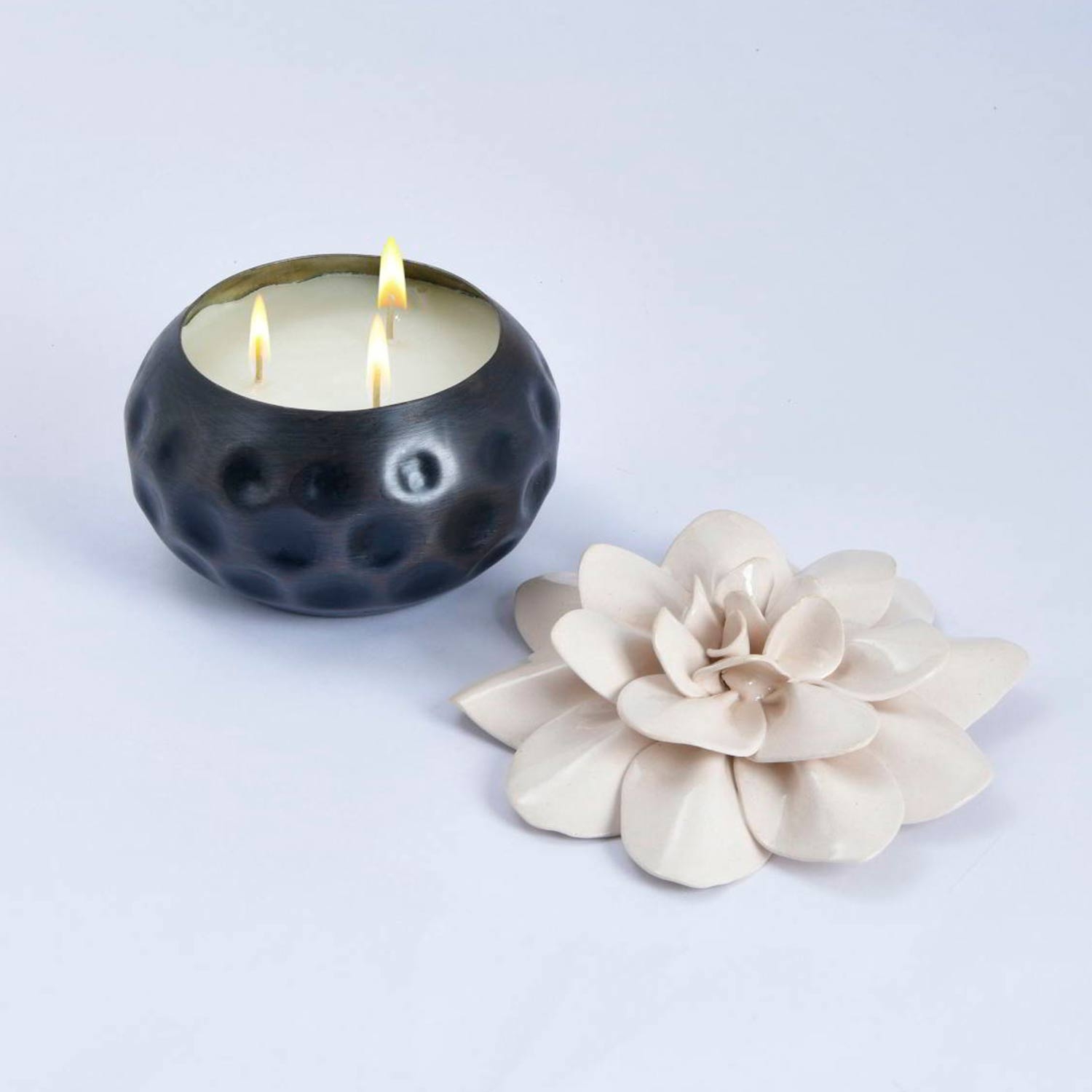 Magnolia Small Candle