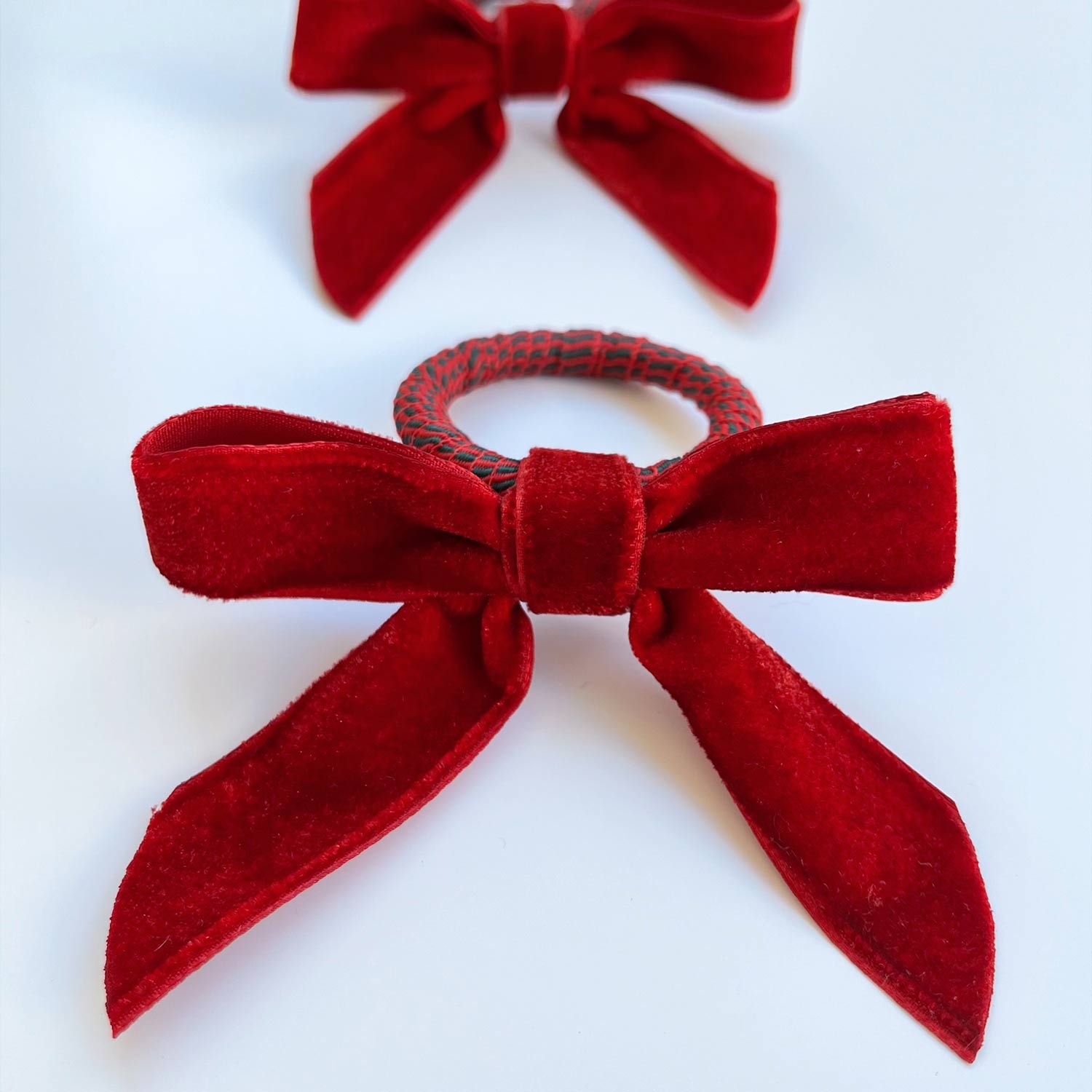 Bowtie - Set Of 2 Velvet Napkin Rings