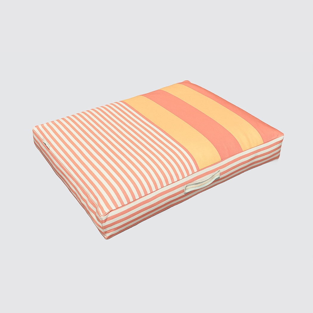 Saltly Cushion And Pet Bed
