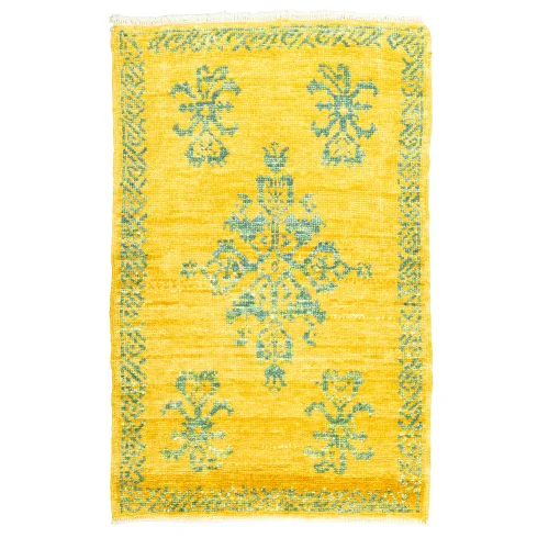 Gilan Hand-woven Yellow Oushak Rug 89x143 Cm